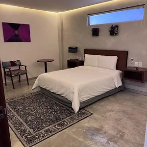 Urban 101 Hotel